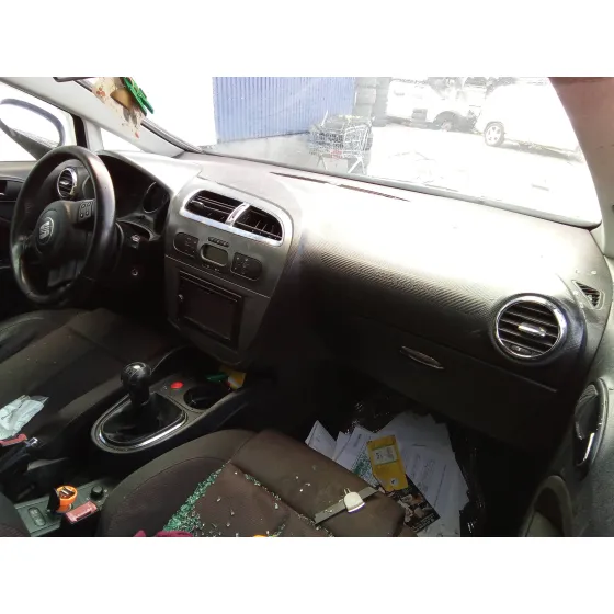 SEAT LEON (1P1) '2006 2.0 TDI GRIS