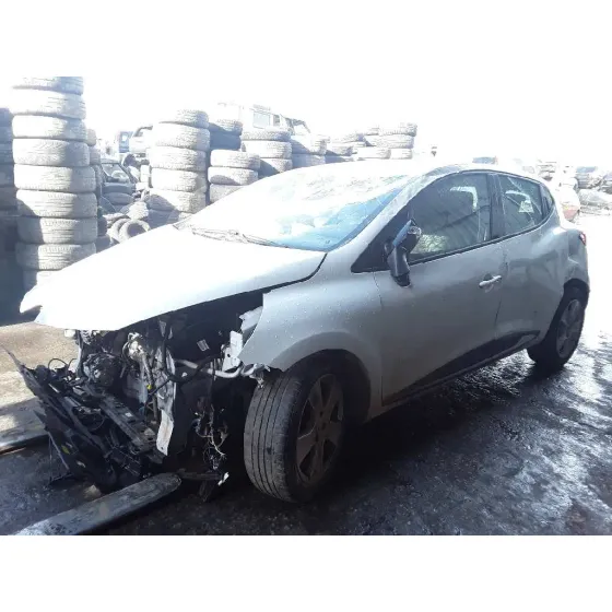 RENAULT CLIO IV '2015 1.5 DCI DIESEL FAP BLANCO