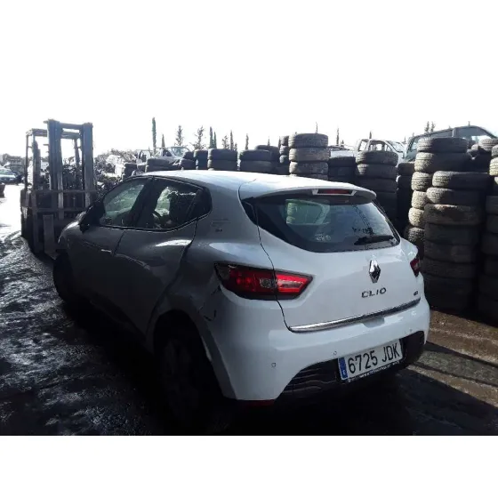 RENAULT CLIO IV '2015 1.5 DCI DIESEL FAP BLANCO
