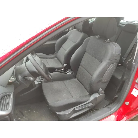 PEUGEOT 207 '2007 1.6 16V HDI ROJO