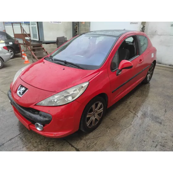 PEUGEOT 207 '2007 1.6 16V HDI ROJO