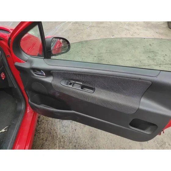PEUGEOT 207 '2007 1.6 16V HDI ROJO