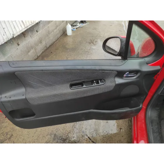 PEUGEOT 207 '2007 1.6 16V HDI ROJO