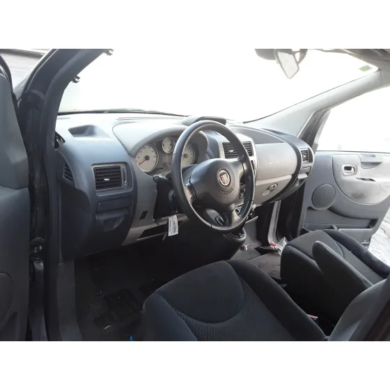 FIAT SCUDO COMBI (272) '2011 PANORAMA EXECUTIVE L2H1 130 MULTIJET (5 PL.) NEGRO