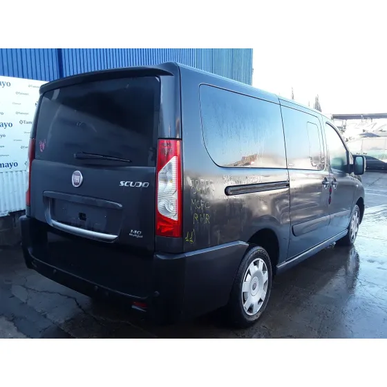 FIAT SCUDO COMBI (272) '2011 PANORAMA EXECUTIVE L2H1 130 MULTIJET (5 PL.) NEGRO