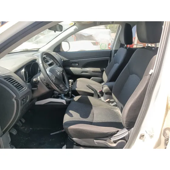 Mitsubishi ASX (GA_W_) 2010