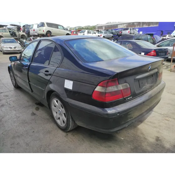 BMW SERIE 3 BERLINA (E46) '2004 2.0 24V NEGRO