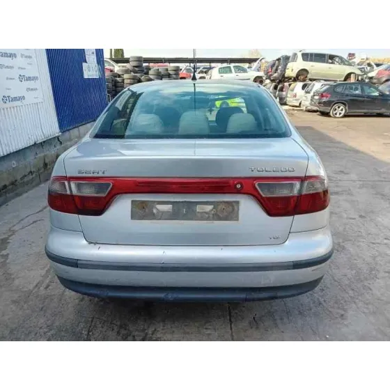 SEAT TOLEDO (1M2) '2003 * PLATA