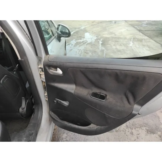 PEUGEOT 207 '2007 1.4 16V VTI CAT (8FS / EP3) PLATA