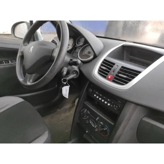 PEUGEOT 207 '2007 1.4 16V VTI CAT (8FS / EP3) PLATA