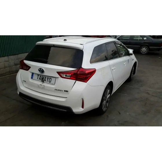 TOYOTA AURIS '2013 1.8 16V (HIBRIDO) BLANCO