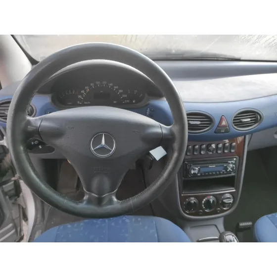 MERCEDES CLASE A (W168) '2001 1.6 CAT PLATA