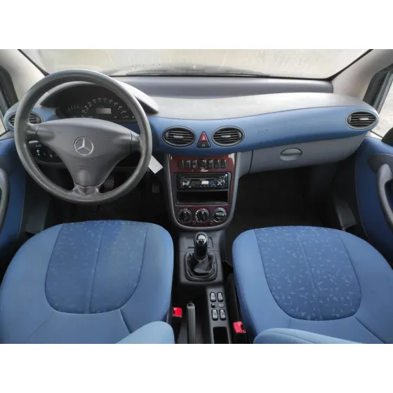 MERCEDES CLASE A (W168) '2001 1.6 CAT PLATA