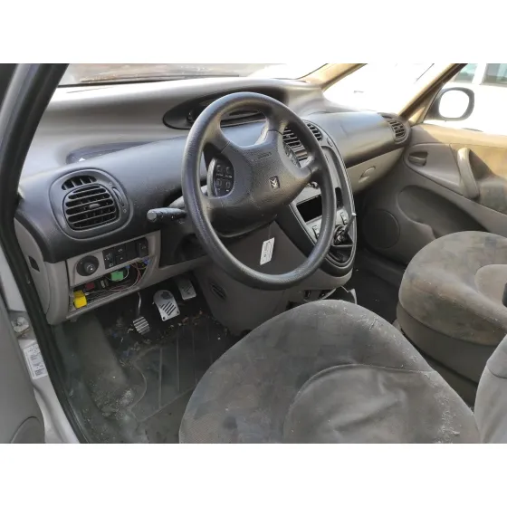 CITROEN XSARA PICASSO '2002 2.0 HDI CAT (RHY / DW10TD) PLATA