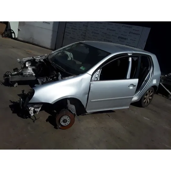 VOLKSWAGEN GOLF V BERLINA (1K1) '2005 1.6 PLATA