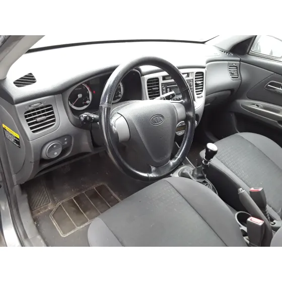 KIA RIO 2006 * GRIS