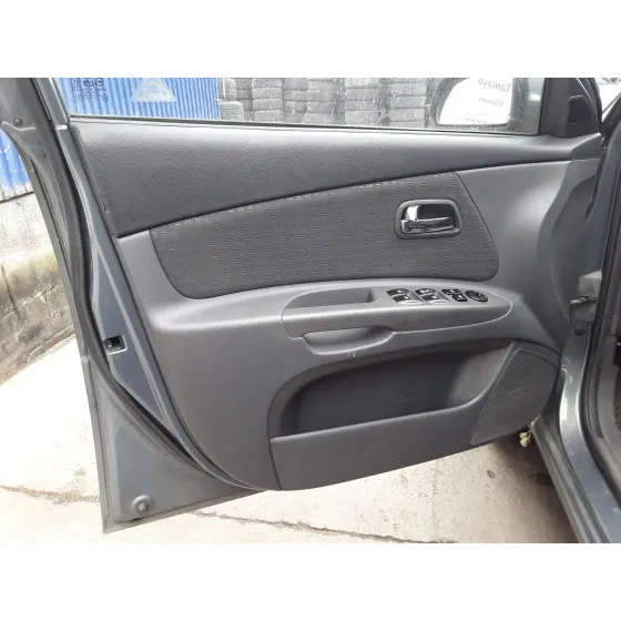 KIA RIO 2006 * GRIS
