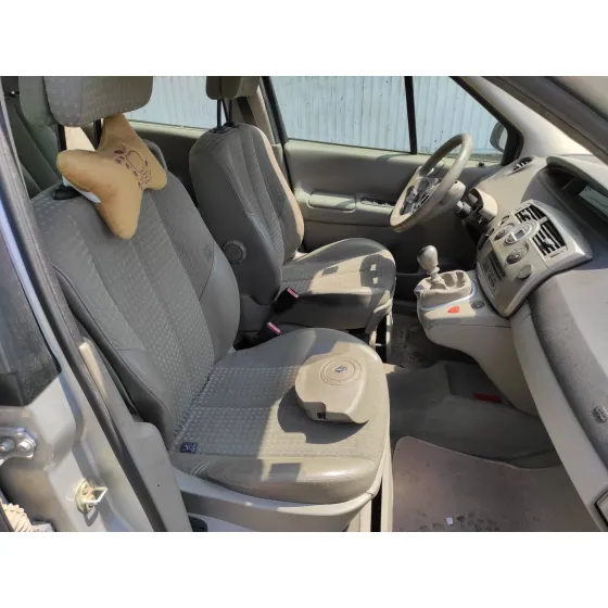 RENAULT SCENIC II '2005 GRAND SCENIC II PLATA