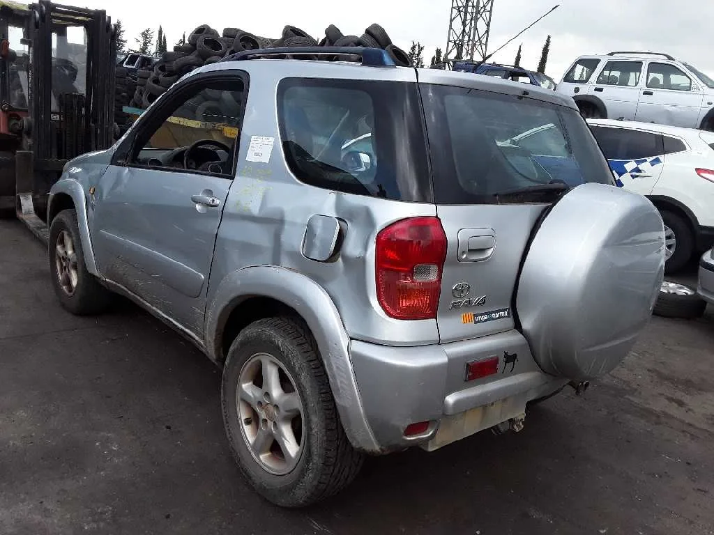 TOYOTA RAV 4 (A2) TOYOTA RAV 4 (A2) '2000 * PLATA 2000