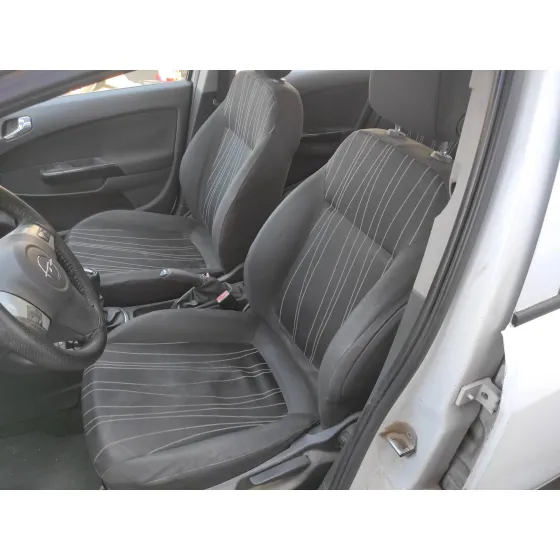 OPEL CORSA D '2010 1.3 16V CDTI CAT (Z 13 DTH / L4I) BLANCO