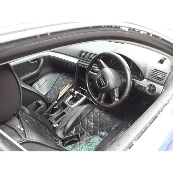 AUDI A4 BERLINA (8E) '2007 2.0 TDI AZUL