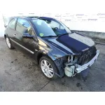 RENAULT MEGANE II BERLINA 3P RENAULT MEGANE II BERLINA 3P '2005 1.6 16V NEGRO 2002
