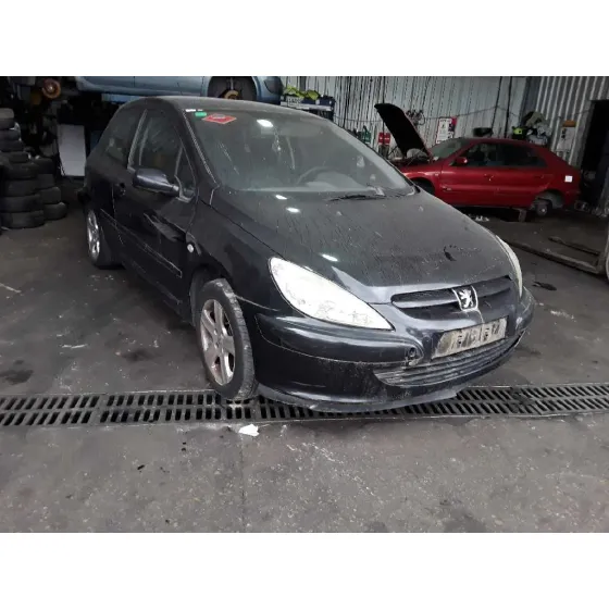 PEUGEOT 307 (S1) '2004 1.6 16V CAT NEGRO
