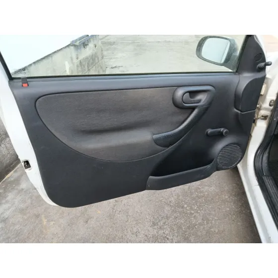 Opel CORSA C (X01) 2000