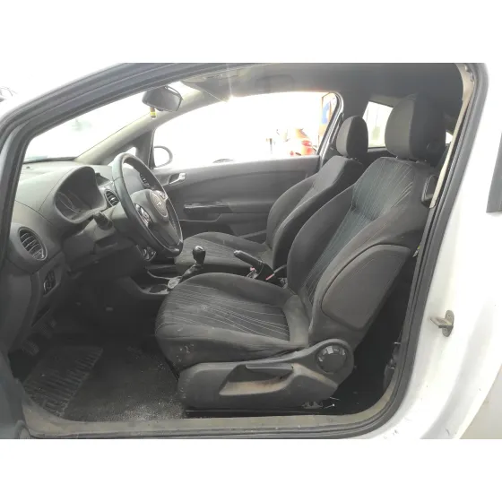 OPEL CORSA D '2010 * BLANCO