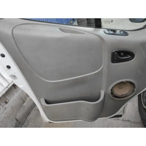 OPEL VIVARO '2003 1.9 CDTI CAT (F9Q-760 / L08) BLANCO