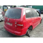 VOLKSWAGEN TOURAN (1T1) VOLKSWAGEN TOURAN (1T1) '2003 * ROJO 2003