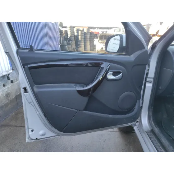 DACIA DUSTER '2012 * PLATA