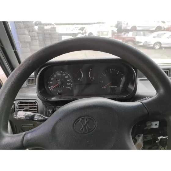 MITSUBISHI GALLOPER (HYUNDAI) '2001 2.5 TURBODIESEL BLANCO /AZUL