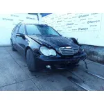 MERCEDES CLASE C (W203) FAMILIAR '2004 2.2 CDI CAT NEGRO