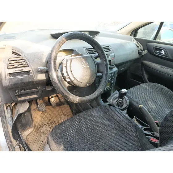 CITROEN C4 BERLINA '2006 * PLATA