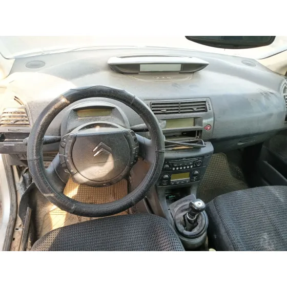CITROEN C4 BERLINA '2006 * PLATA