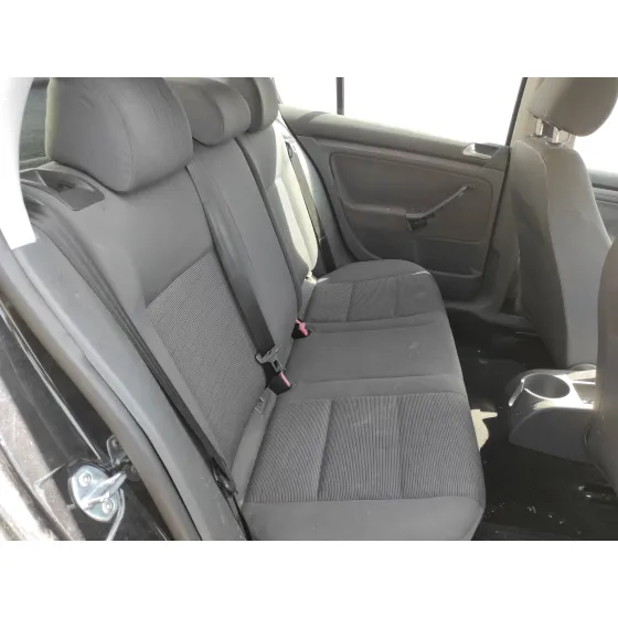 VOLKSWAGEN GOLF V BERLINA (1K1) '2006 1.6 NEGRO AZUL
