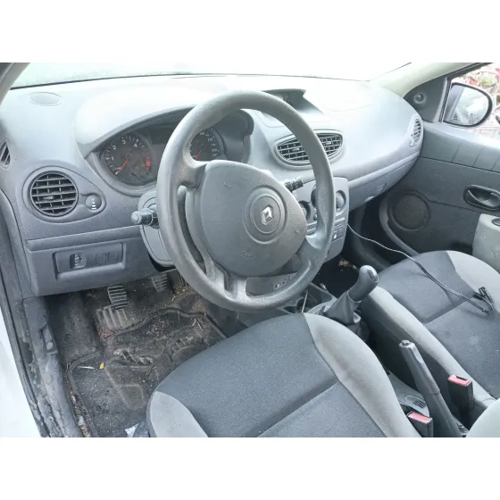 Renault CLIO III (BR0/1, CR0/1) 2005