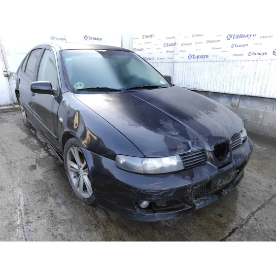 SEAT LEON (1M1) '2001 1.6 16V NEGRO