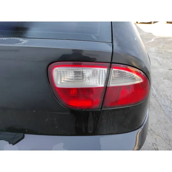 SEAT LEON (1M1) '2001 1.6 16V NEGRO