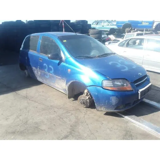 DAEWOO KALOS '2004 1.2 CAT AZUL