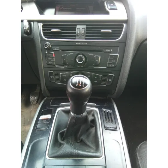 AUDI A4 BER. (B8) '2010 2.0 16V TDI NEGRO