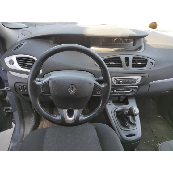RENAULT SCENIC III '2014 1.2 16V AZUL
