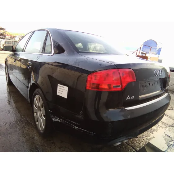 AUDI A4 BERLINA (8E) '2007 2.0 TDI NEGRO