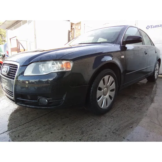 AUDI A4 BERLINA (8E) '2007 2.0 TDI NEGRO