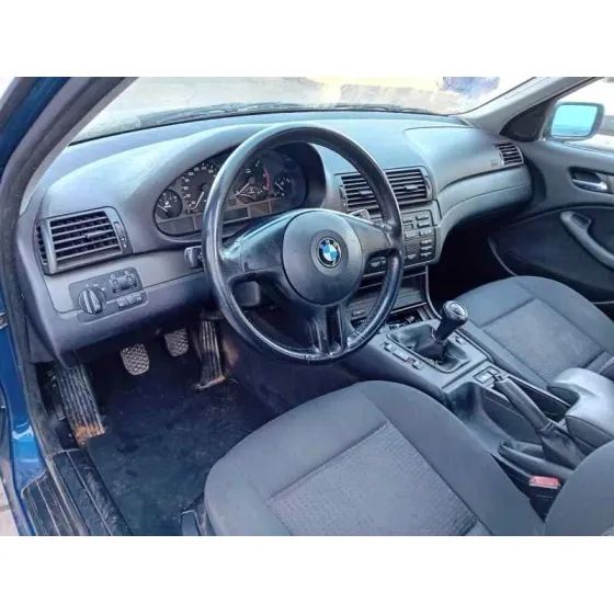 BMW SERIE 3 BERLINA (E46) '2002 * AZUL MARINO