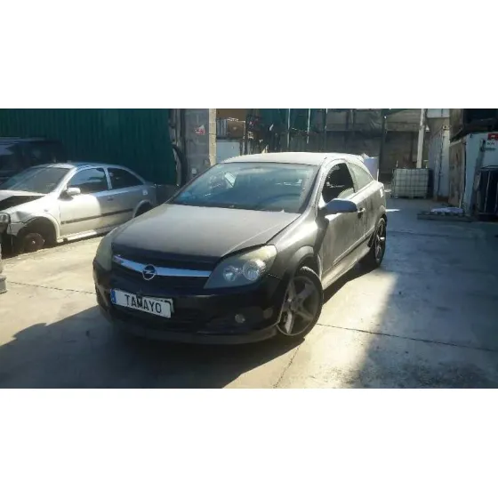 OPEL ASTRA GTC '2006 1.9 CDTI NEGRO