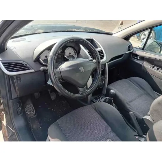 PEUGEOT 207 '2008