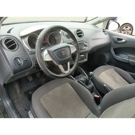 Seat IBIZA IV (6J5, 6P1) 2009