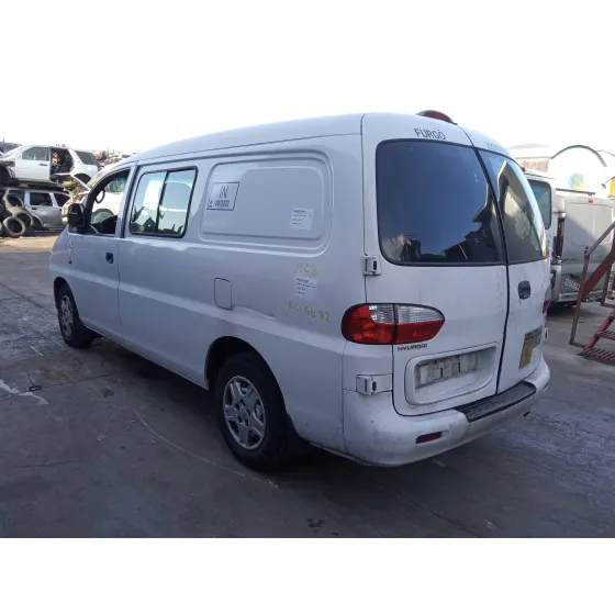 HYUNDAI H 1 '2004 2.5 TURBODIESEL BLANCO